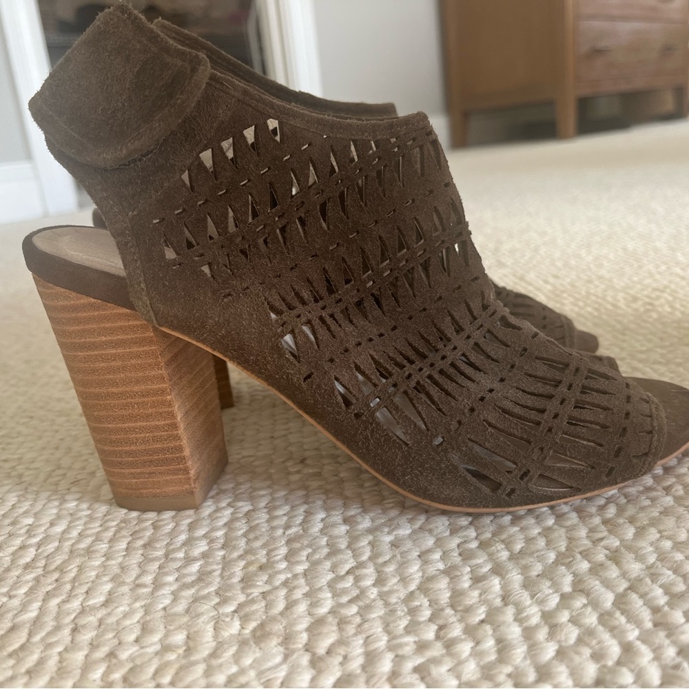Jeffery Campbell peek-toe heels size 9